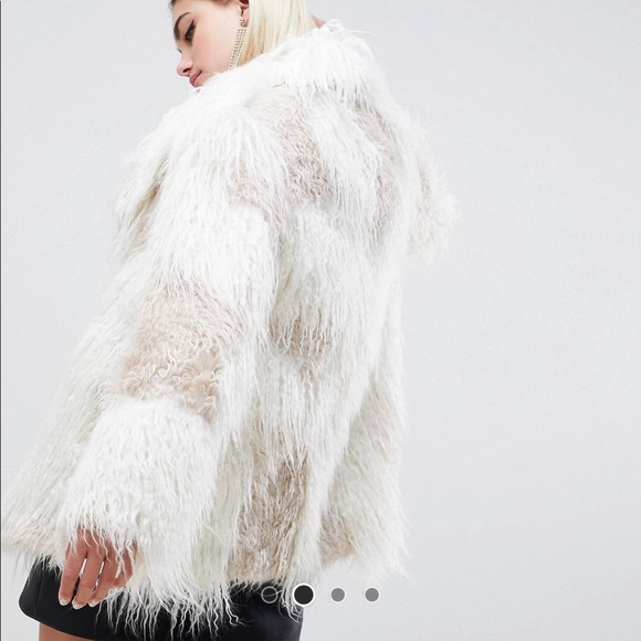 ASOS DESIGN Borg Faux Fur white coat, size 6 - Picture 2 of 6